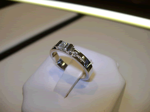 Sqaure Diamond Ring